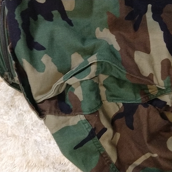 Golden Manufacturing Camo Field Coat Size Medium-Short - Picture 9 of 13